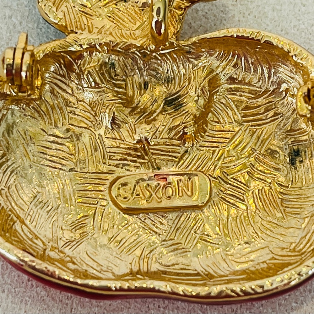 Signed Saxon Red Tomato Enamel Brooch with Crystal Accents - Picture 3 of 4